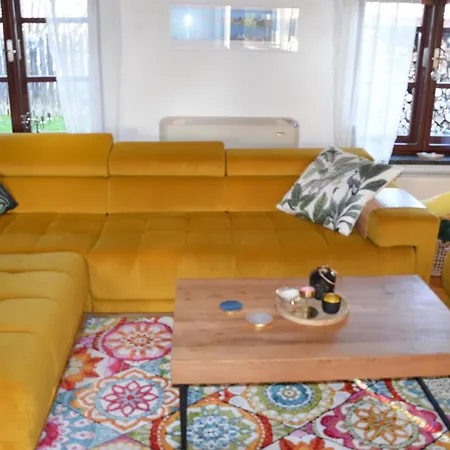 Holiday, Party And Relax 빌라